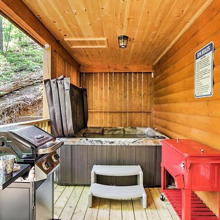 Gatlinburg Cabin With Hot Tub 5 Mi To Downtown エクステリア 写真