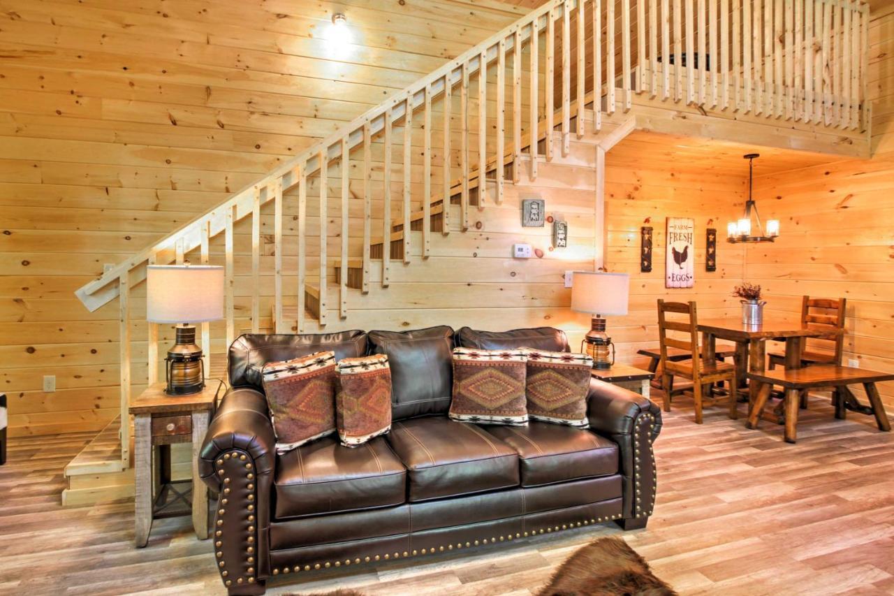 Gatlinburg Cabin With Hot Tub 5 Mi To Downtown エクステリア 写真