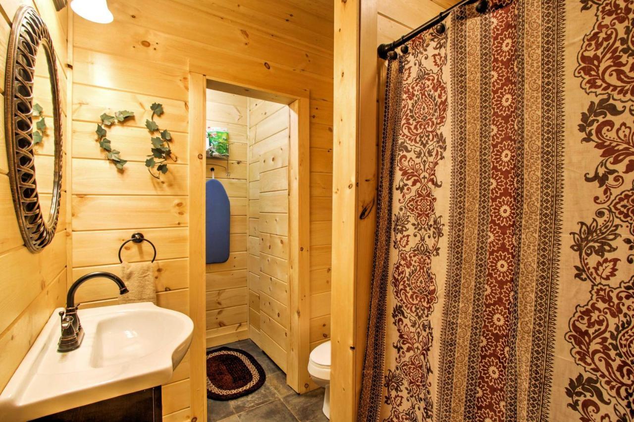 Gatlinburg Cabin With Hot Tub 5 Mi To Downtown エクステリア 写真