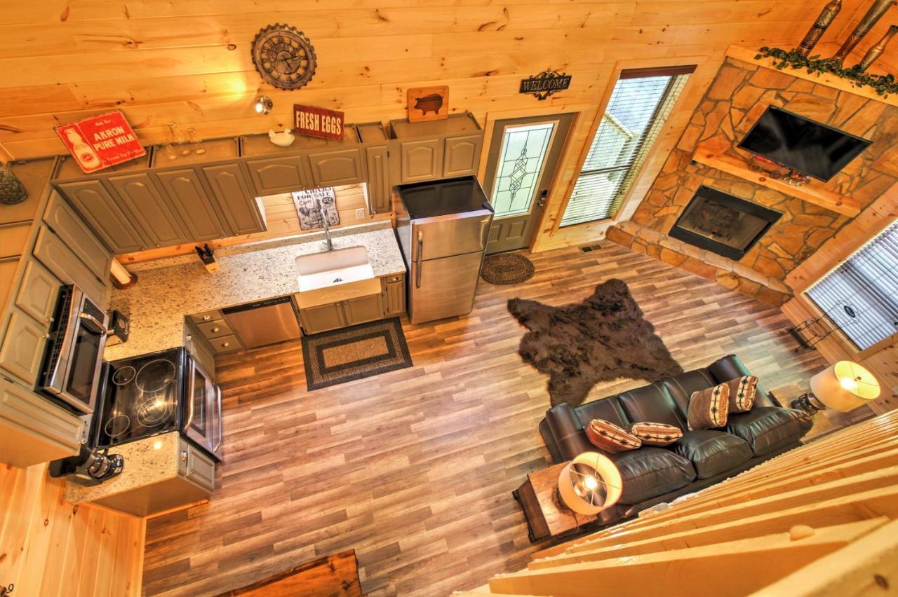 Gatlinburg Cabin With Hot Tub 5 Mi To Downtown エクステリア 写真
